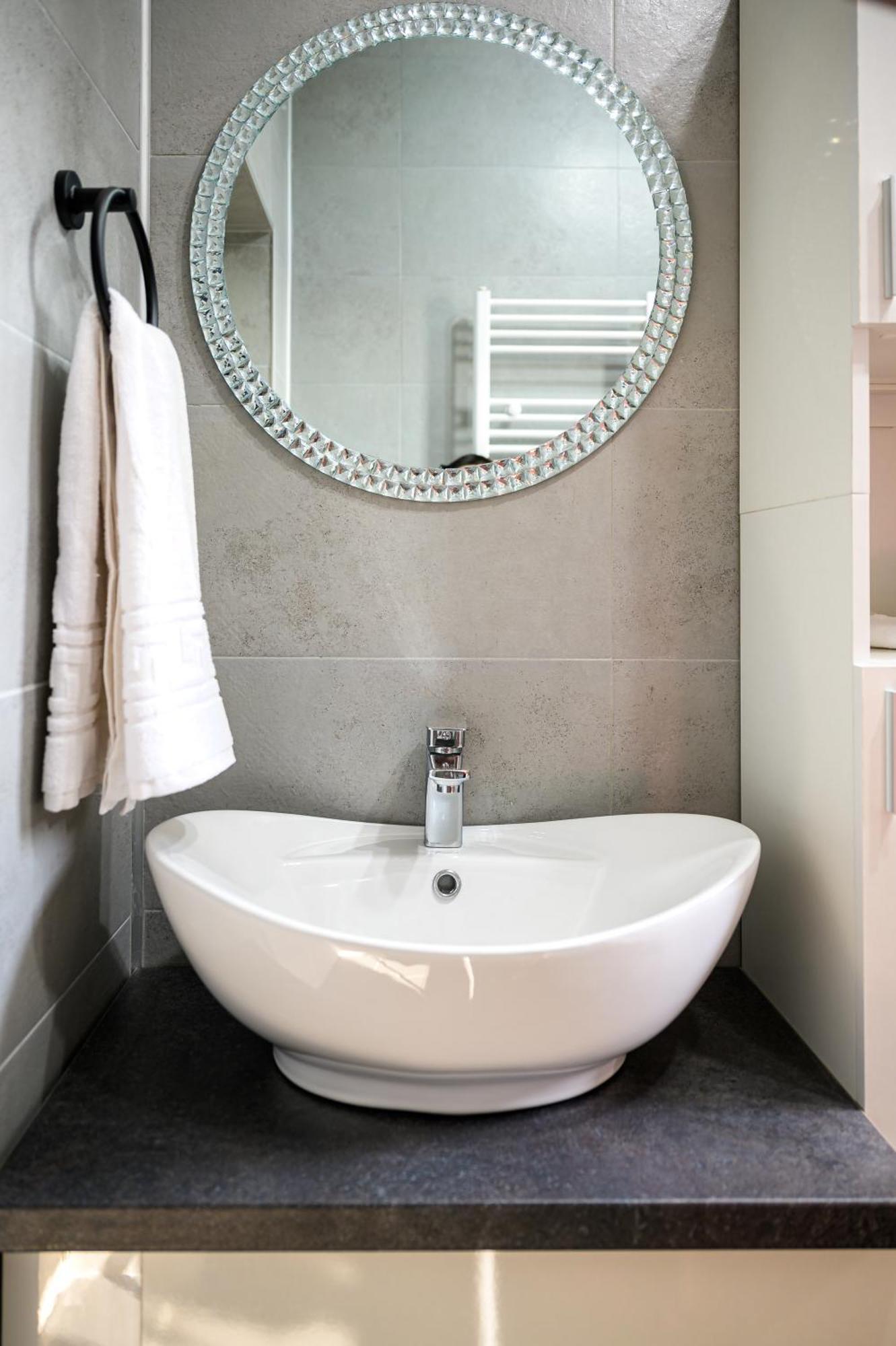 Nina House Apartment Târgu Jiu Екстериор снимка